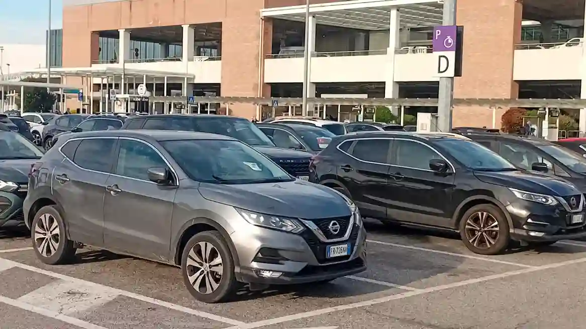 Low Cost Car Rental Venice Marco Polo Airport – from 29 euro /day